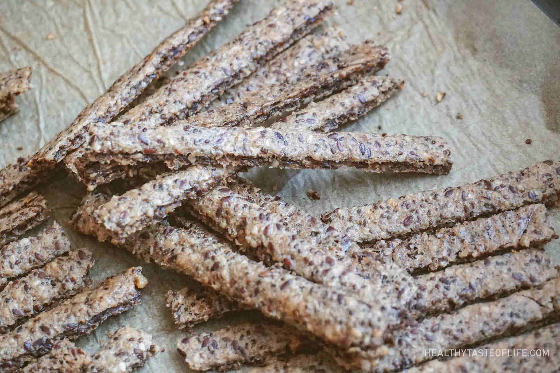 Quinoa Cracker Sticks: Homemade Healthy Quinoa Snack