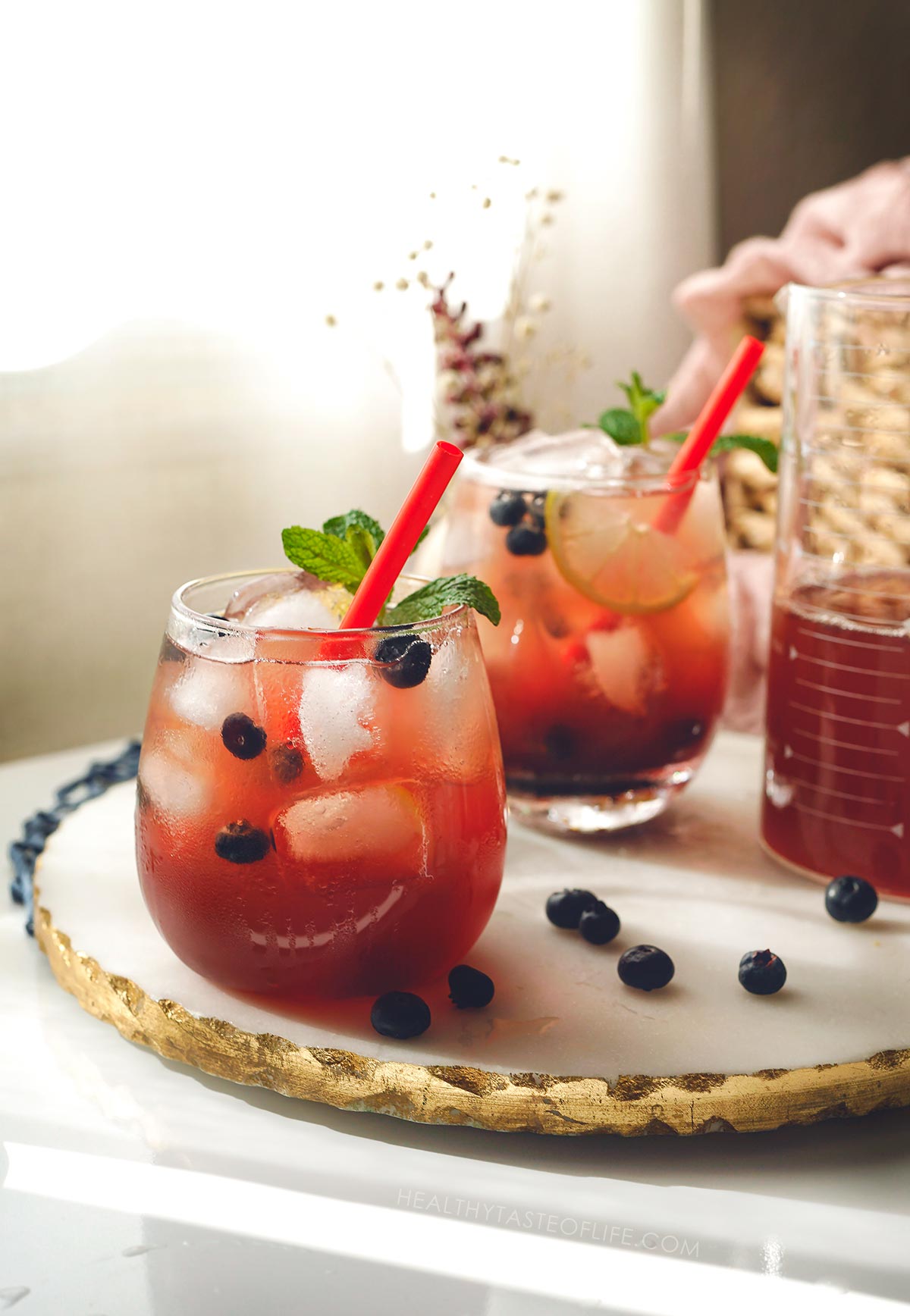Elderberry Lemonade: A Refreshing Healthier Twist